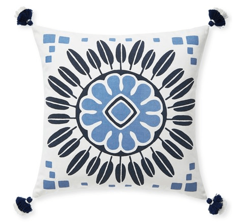 Campania Medallion Pillow Cover